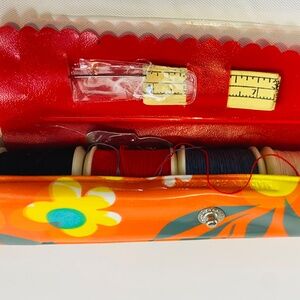 Retro Mod Sewing Kit